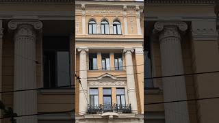Дом, который стоит на 4-х улицах! #питер #saintpetersburg #путешествия #архитектура #санктпетербург