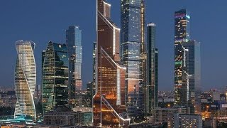 Обвал цен на жилье начнется с Москвы! Почему столичный рынок реагирует первым?
